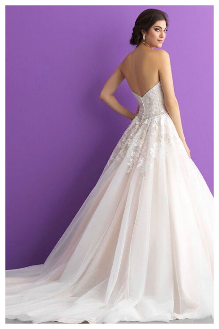 Allure Romance Style #3001 Backface Thumbnail Image