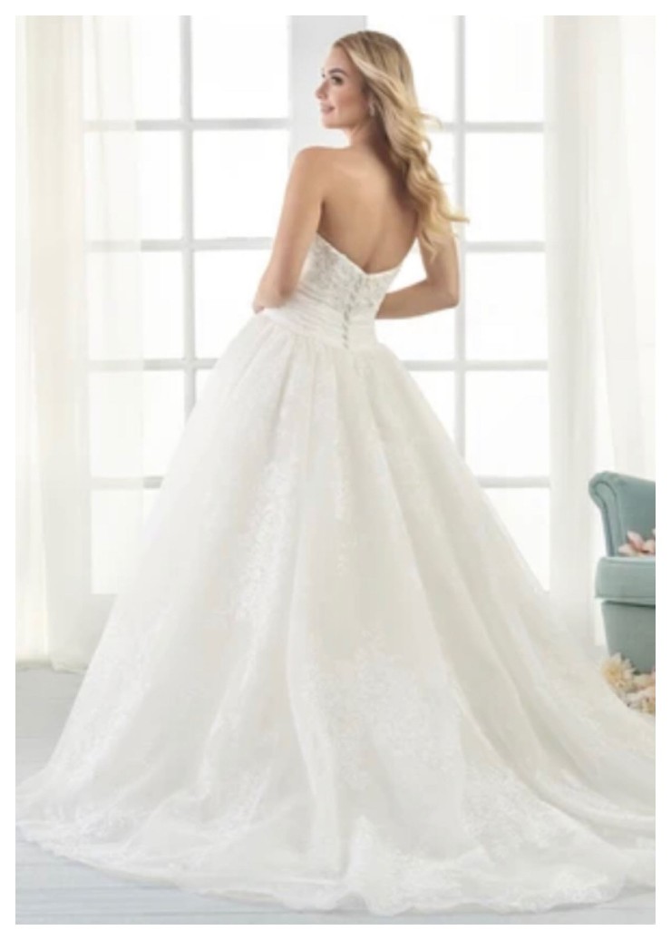 Bonny Bridal Style #822 Backface Thumbnail Image