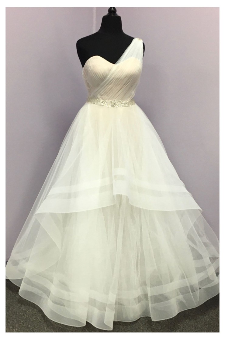 Victoria Soprano Style #4116 Default Thumbnail Image