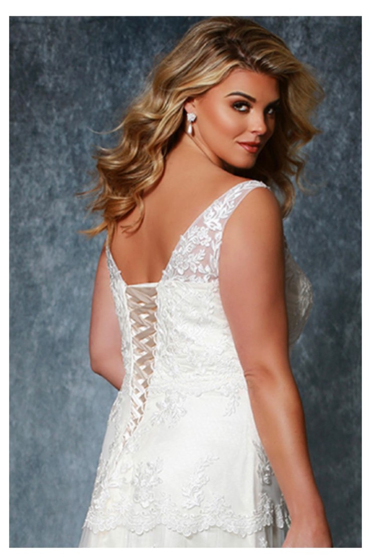 Michelle Bridal Style #MB1936 Default Thumbnail Image