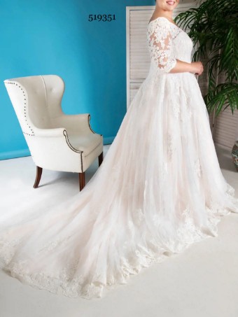 Alana Rose Style #519351 #1 thumbnail
