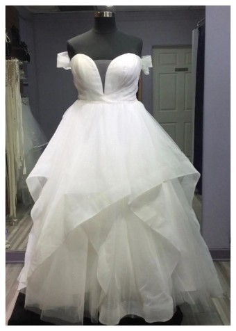 LiaMia Collection Style #BL9004 #0 Ivory/Champagne thumbnail
