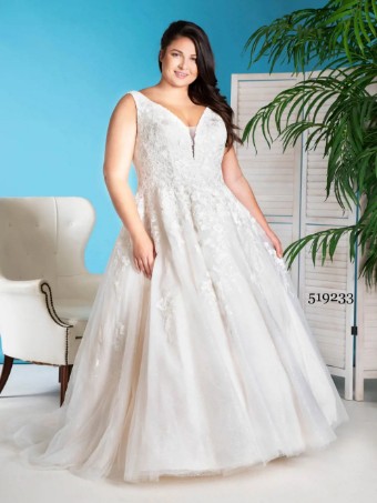 Abby Curvy Style #519233 #0 thumbnail