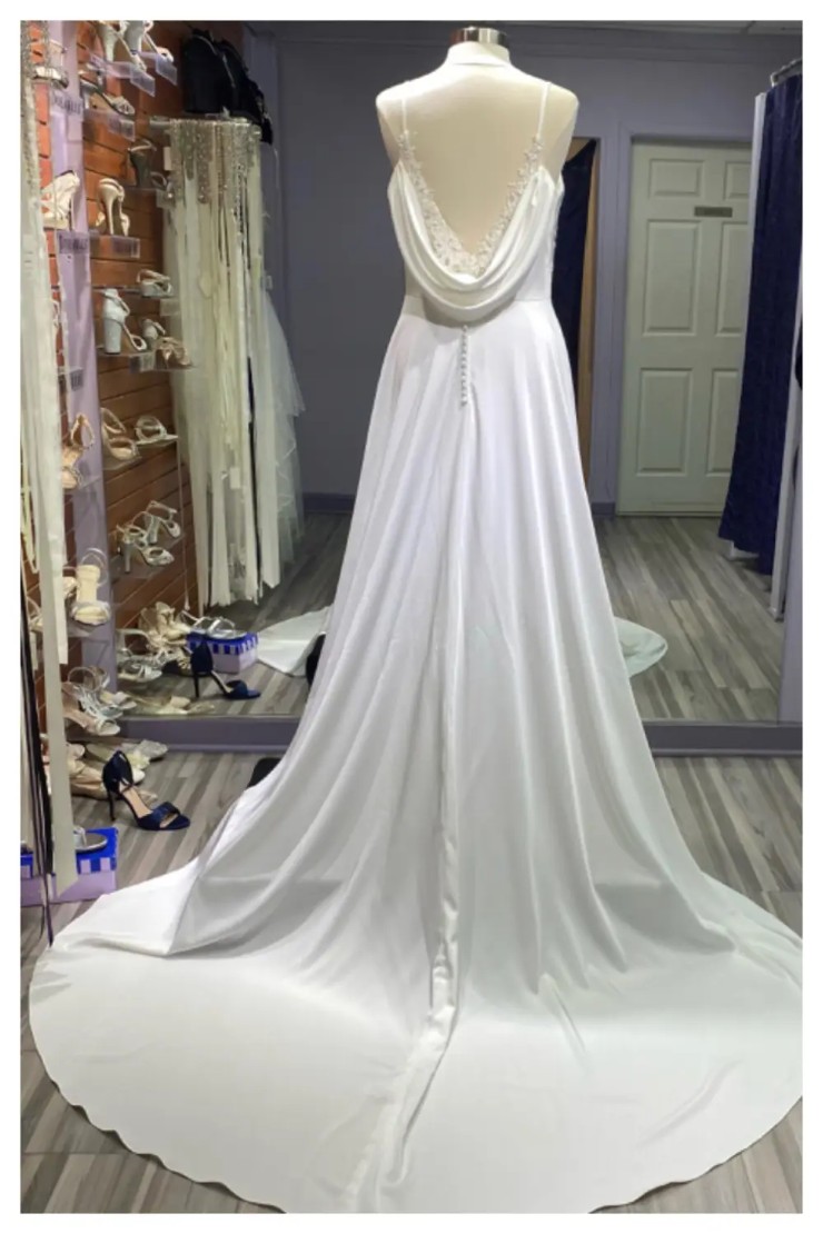 LiaMia Collection Style #19350 Backface Thumbnail Image