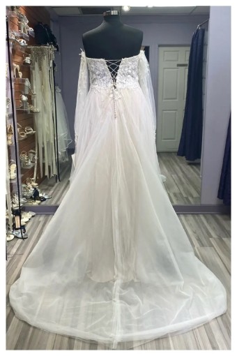 LiaMia Collection Style #19353 #2 Almond/Ivory thumbnail