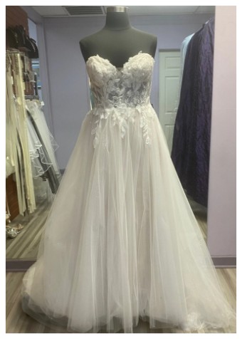 LiaMia Collection Style #19380 #0 Ivory/French Lilac thumbnail