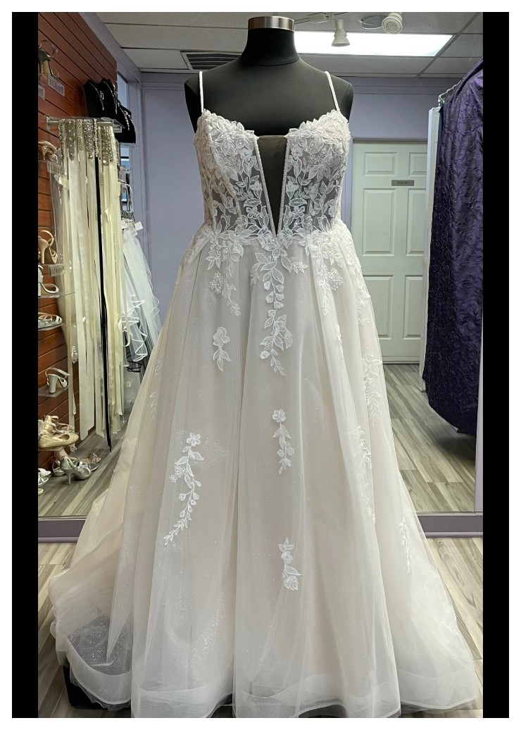 LiaMia Collection Style #19390 Default Thumbnail Image