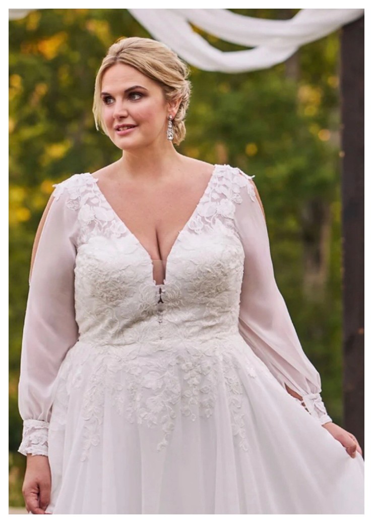 Michelle Bridal Style #MB2516 Default Thumbnail Image