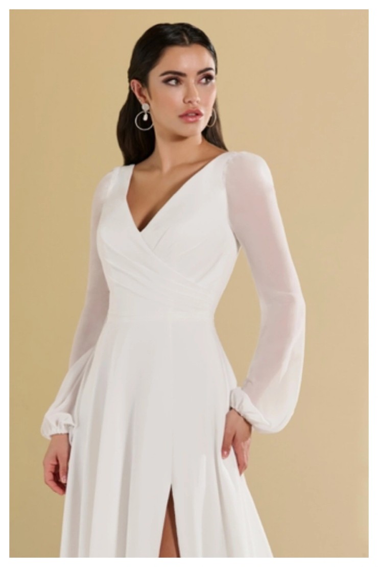 LiaMia Collection Style #HW19363 Backface Thumbnail Image