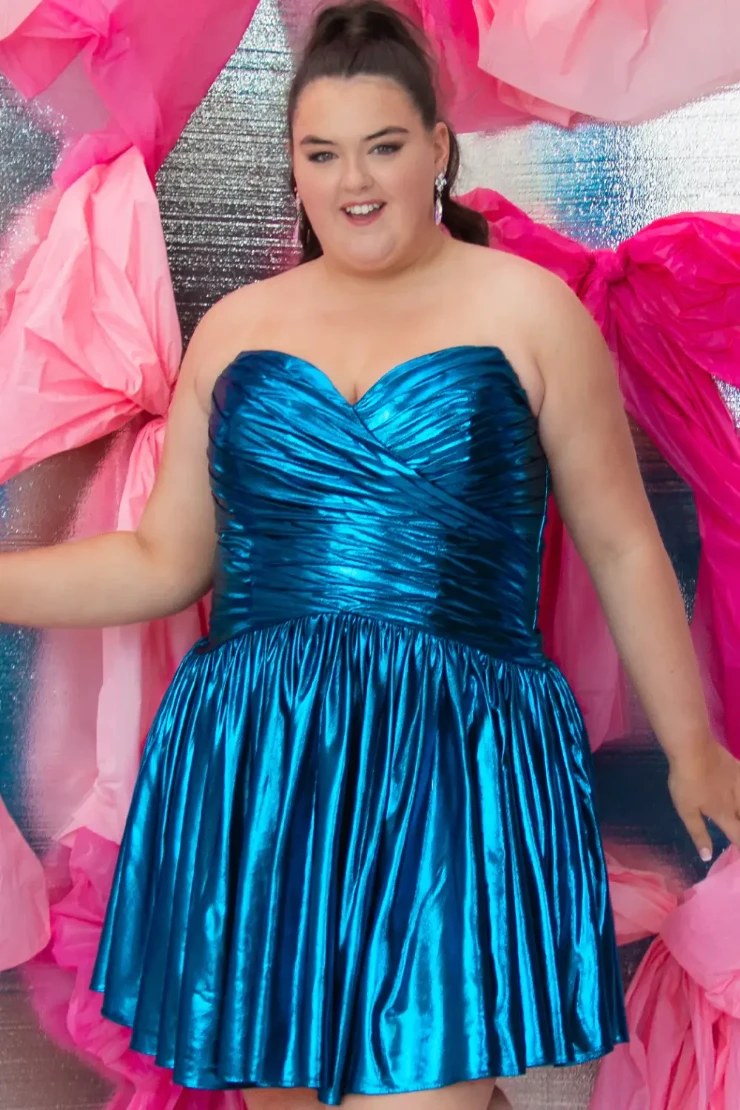 Sydney's Closet Style #SC8150 Backface Thumbnail Image