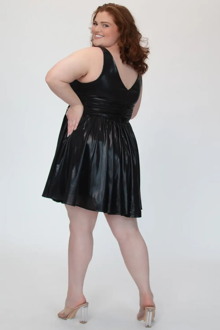 Sydney's Closet Style #SC8156 Backface Thumbnail Image