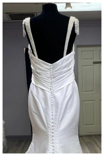 LiaMia Collection Style #RN25008 #3 thumbnail