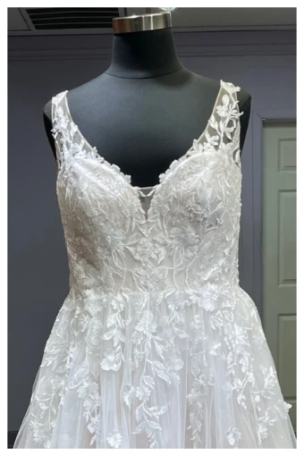 LiaMia Collection Style #BL3012 #1 thumbnail