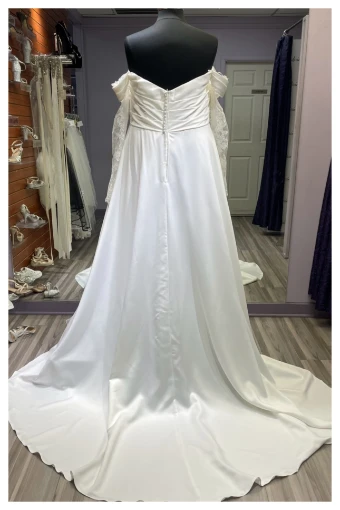 LiaMia Collection Style #BL3020SL #2 thumbnail